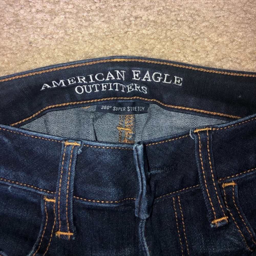 American Eagle Dark Wash Ripped Jeans - Picture 5 of 6